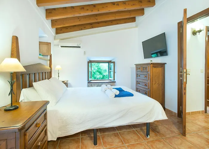 Owl Plomer - 2 Min Walk To The Old Town Villa Pollensa