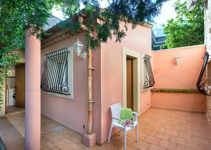 Villa Owl Plomer - 2 Min Walk To The Old Town