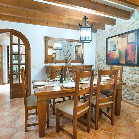 Owl Plomer - 2 Min Walk To The Old Town