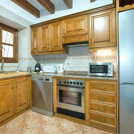 Villa Owl Plomer - 2 Min Walk To The Old Town *