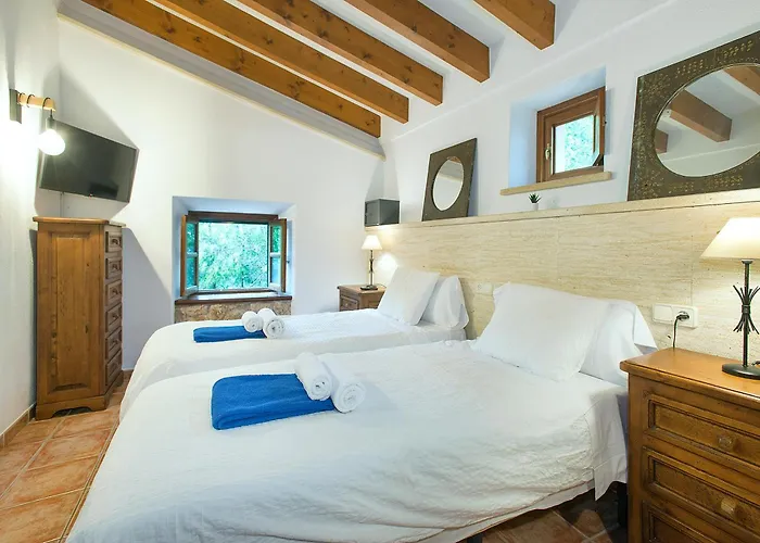 Villa Owl Plomer - 2 Min Walk To The Old Town
